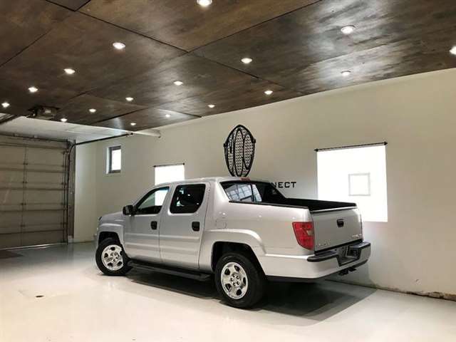 2010 Honda Ridgeline 4x4 RT 4dr Crew Cab